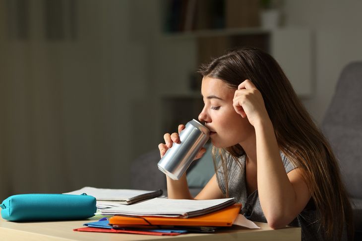 Alarm! Napoje energetyczne powodują niebezpieczne skutki uboczne