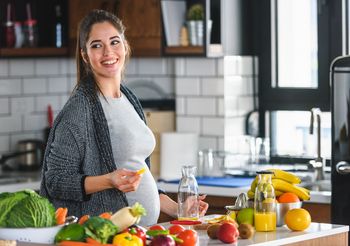 Dieta w ciąży powinna być zbilansowana i różnorodna.